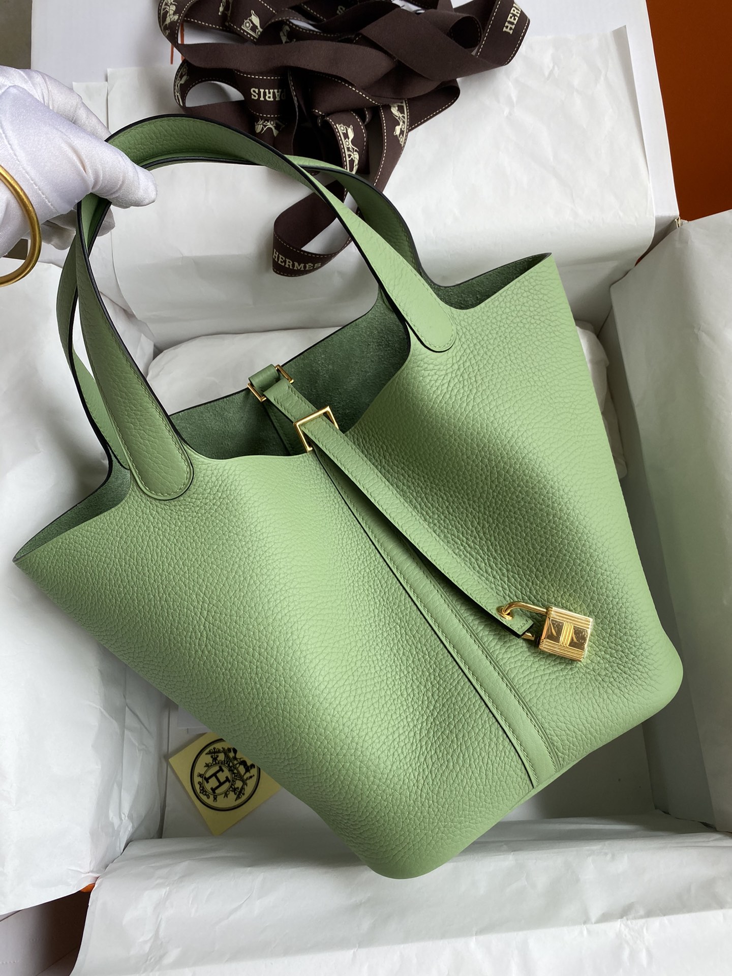 Hermes Picotin Lock 22 Bag In Green Kiwi Clemence Leather